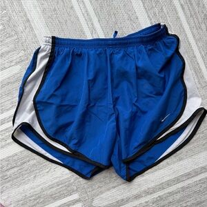 Nike Women's Tempo Brief-Lined Athletic Shorts, Size L